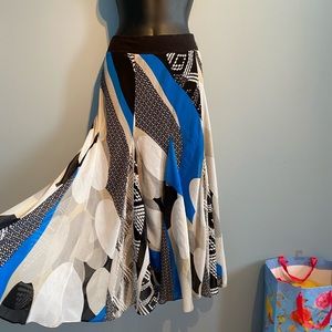 😍 3/$30 Lapis midi skirt